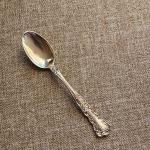 VTG 1933 Gorham Sterling Sliver Baby Spoon wt 10.25 g and 4” long